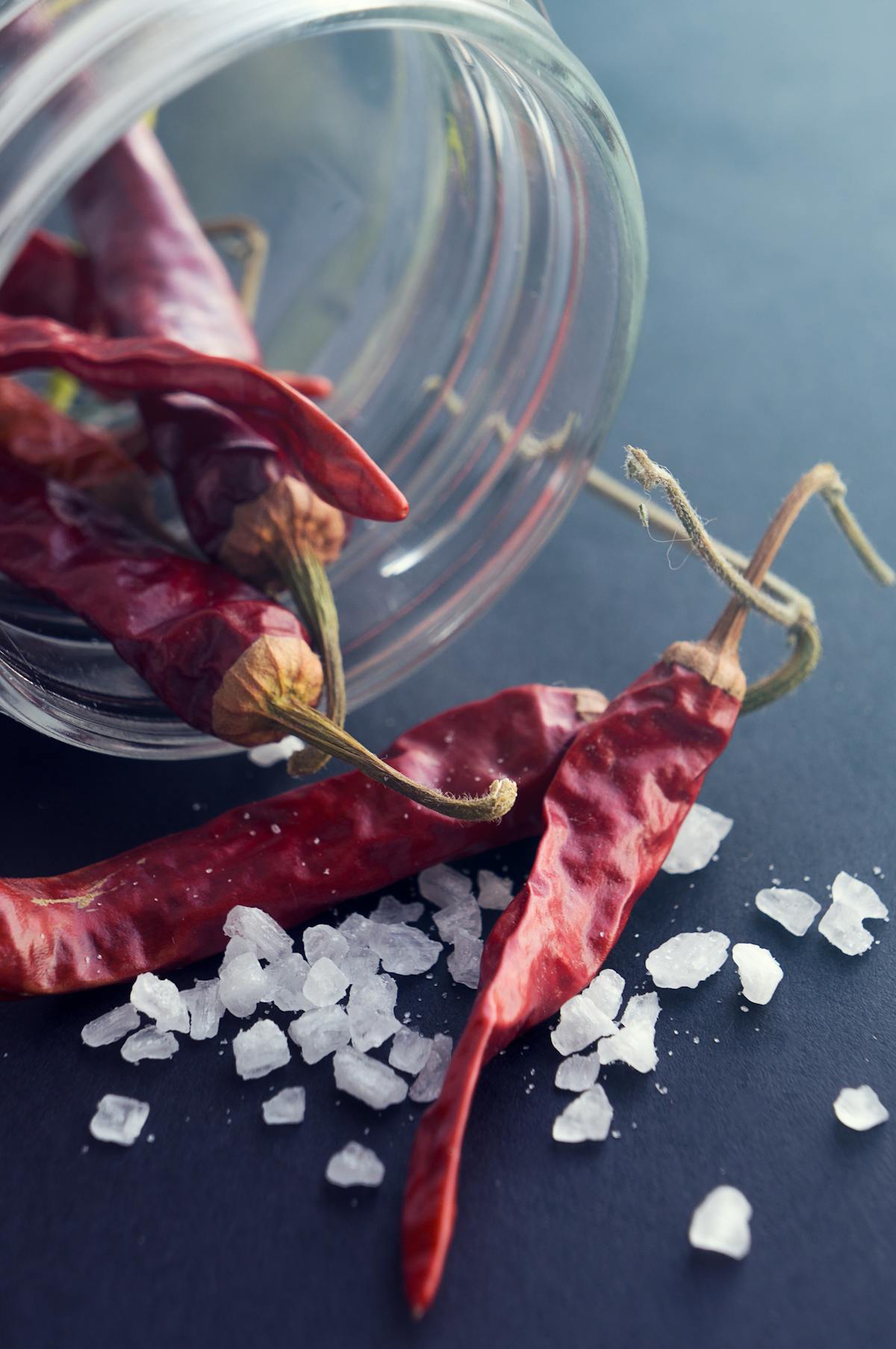 gia vị Tây Bắc gồm mắc khén hạt dổi và chẩm chéo