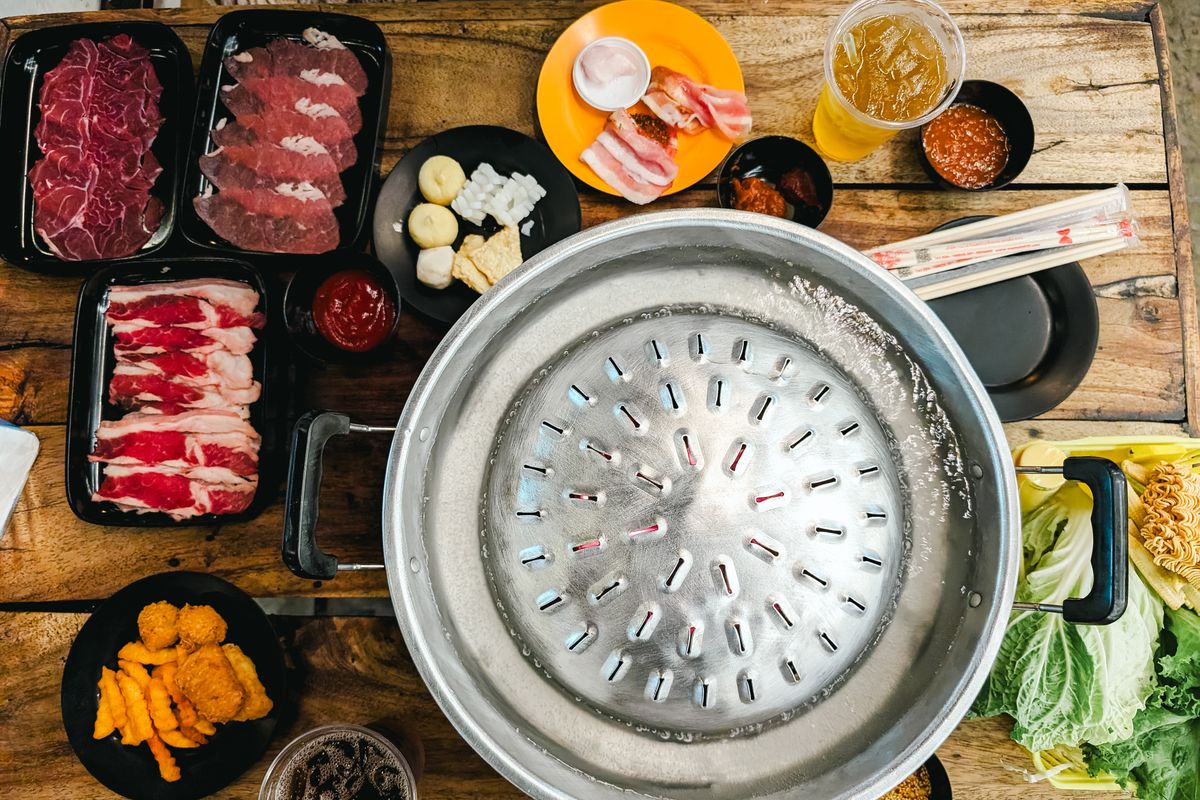 cách nấu gà hầm tỏi đen Tây Bắc